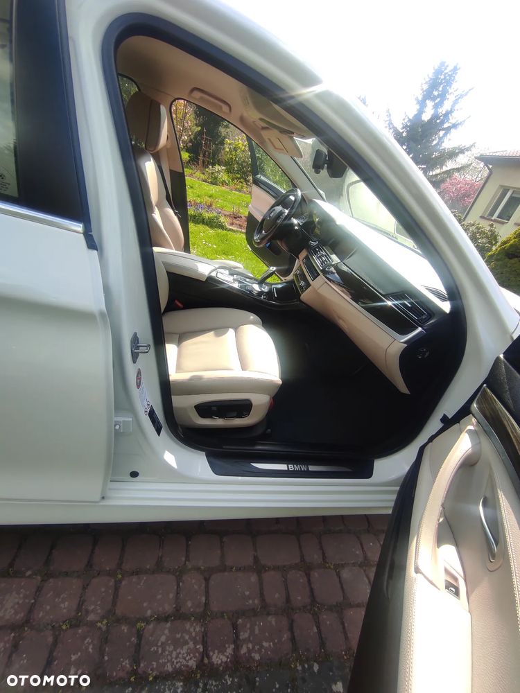BMW Seria 5 - 17