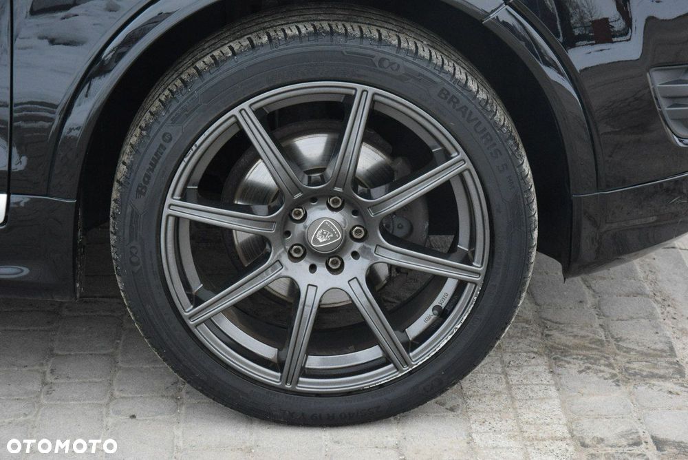 Ford Kuga 2.0 TDCi 4x4 Individual - 11