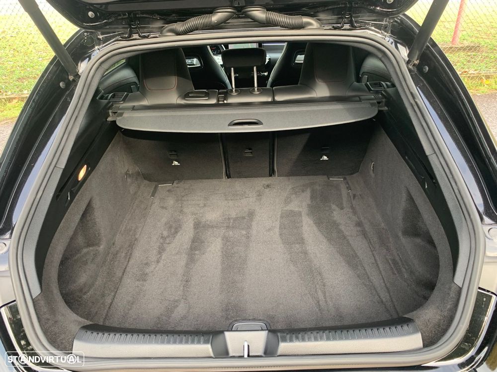 Mercedes-Benz CLA 200 d Shooting Brake AMG Line Aut. - 35