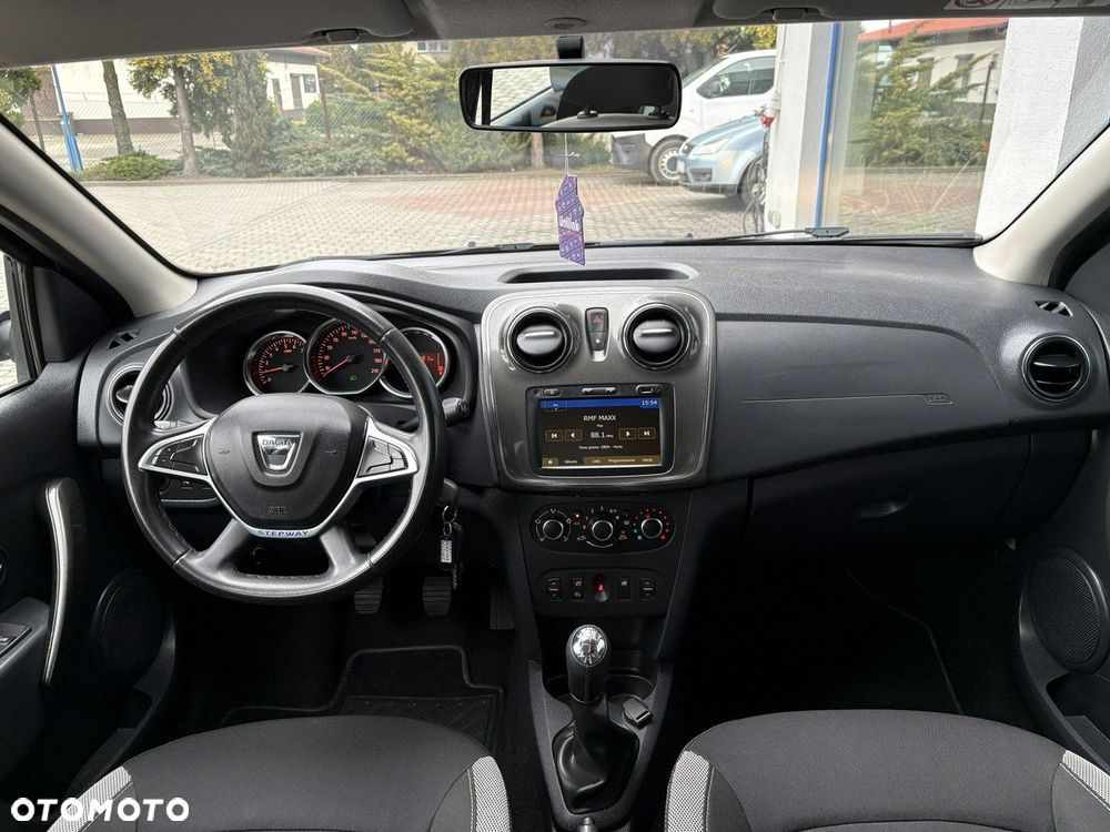 Dacia Sandero Stepway 0.9 TCe Laureate S&S - 13
