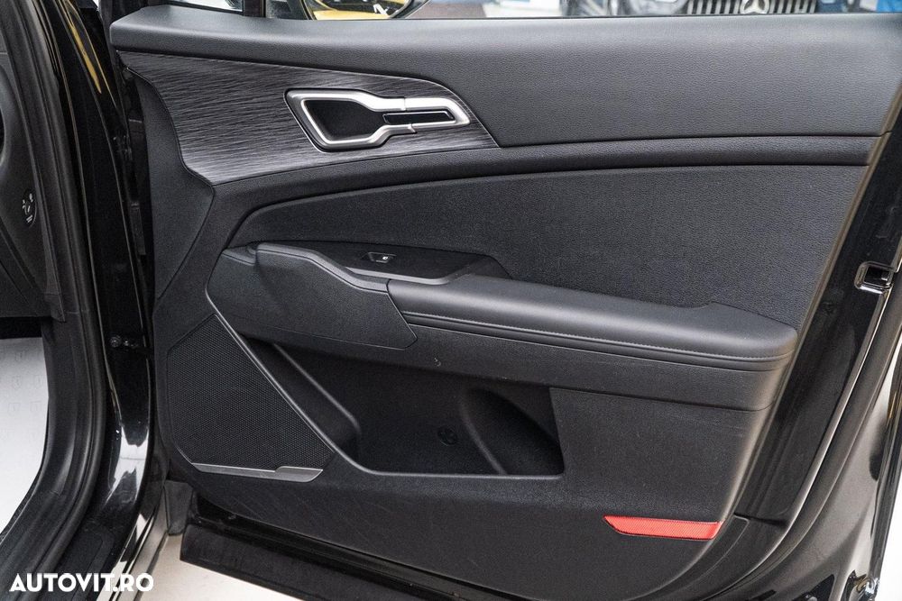 Kia Sportage 1.6 DSL MHEV 7DCT HP 4x2 Business Line - 30