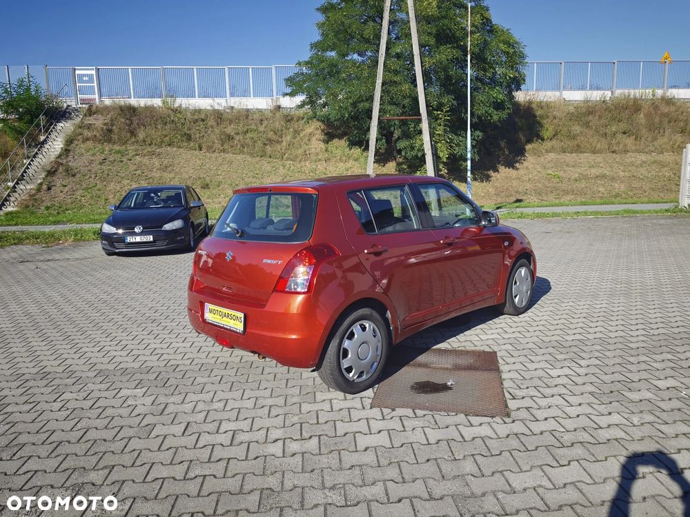Suzuki Swift - 21