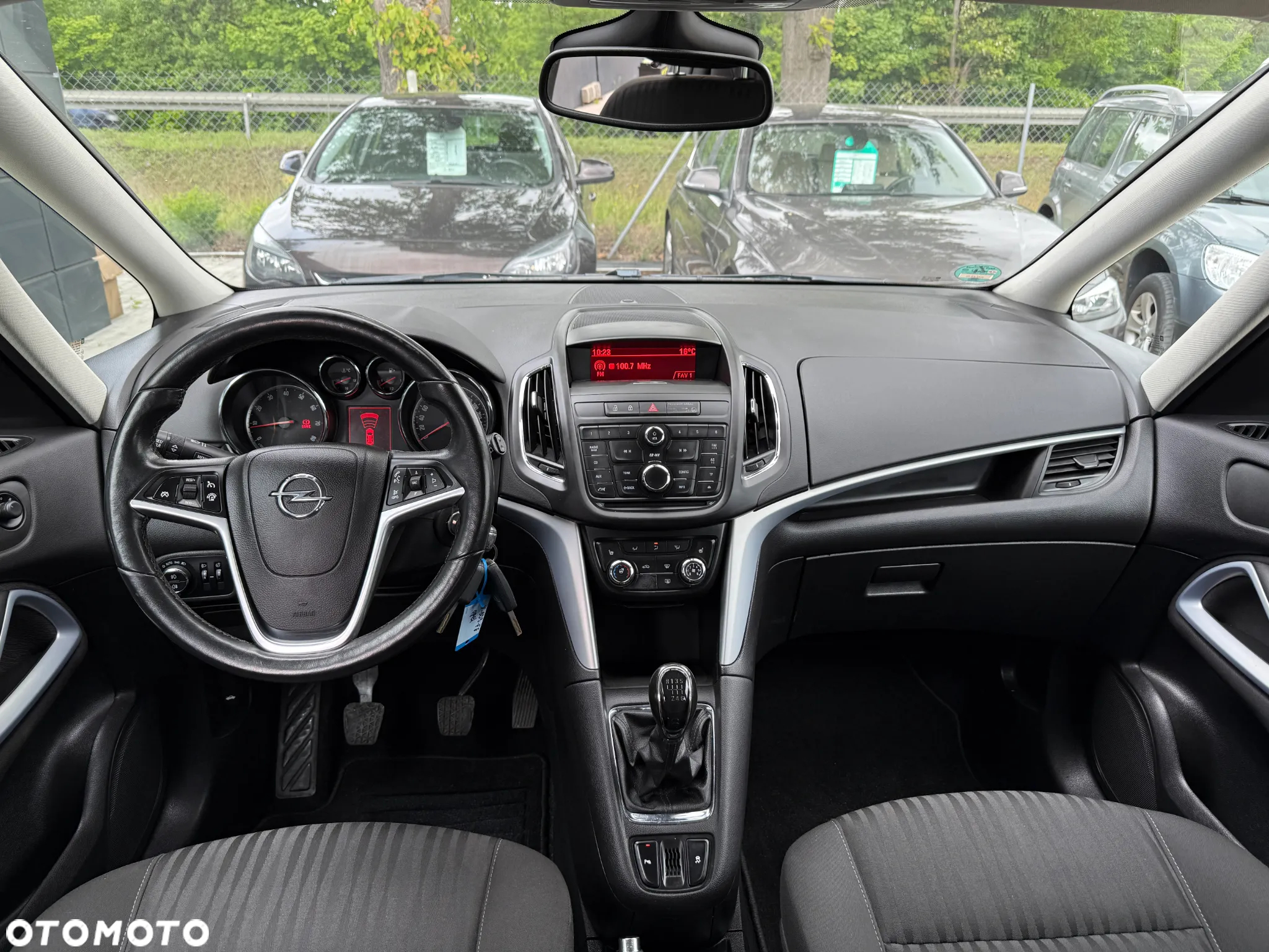 Opel Zafira 1.4 T Cosmo - 26