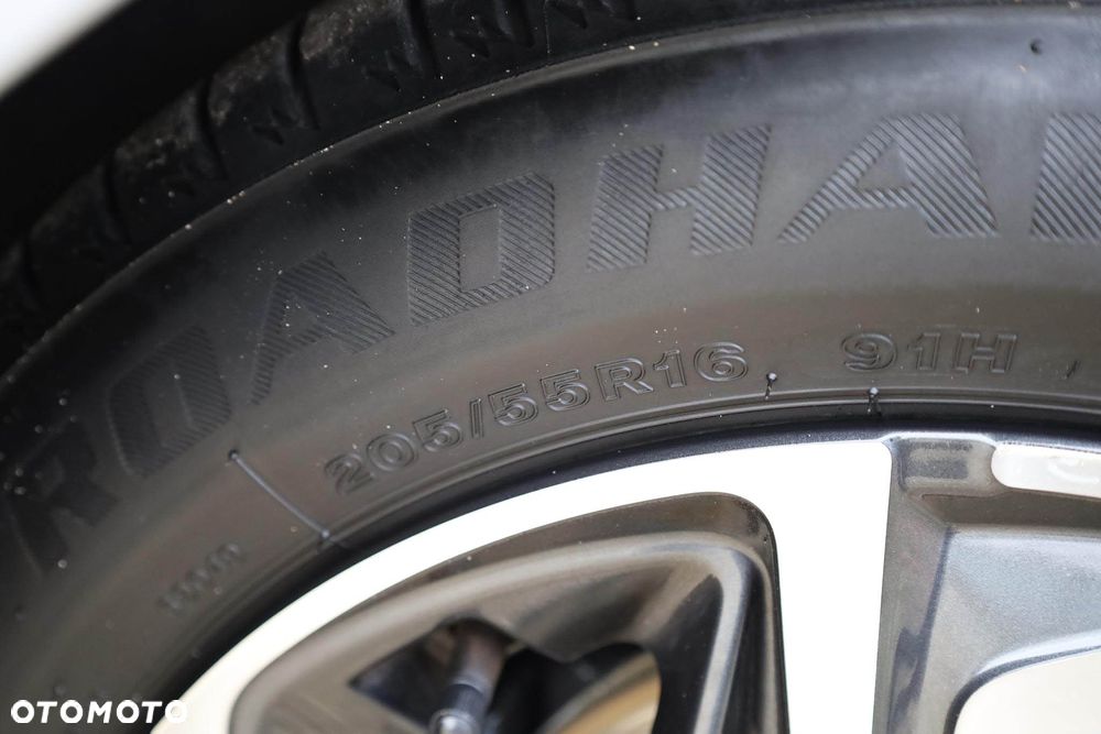 Hyundai i30 1.5 DPI Smart - 10