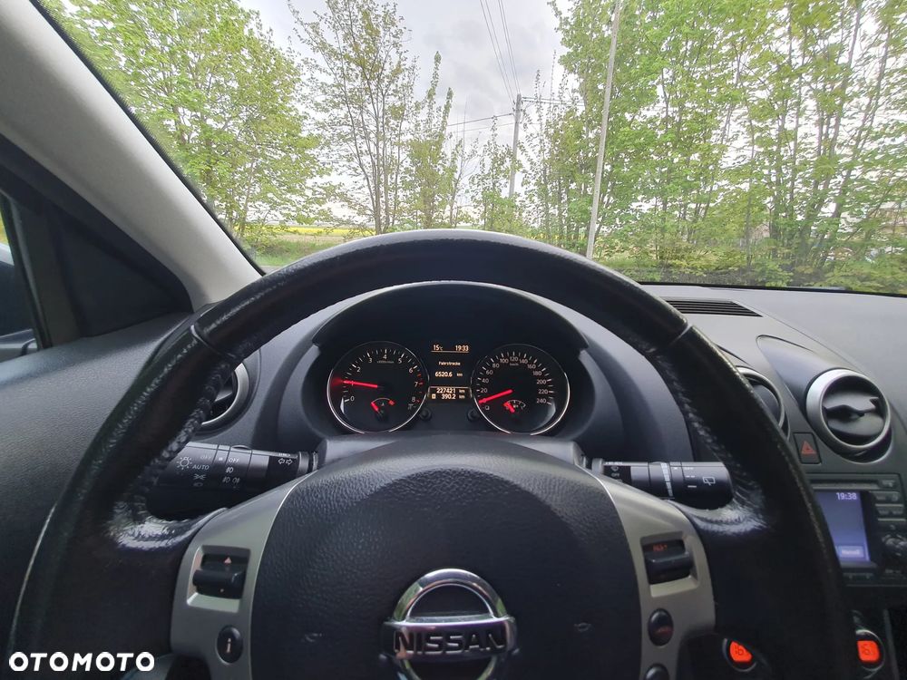 Nissan Qashqai 2.0 Tekna Premium - 13