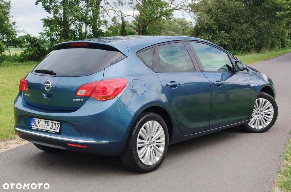 Opel Astra 1.4 EcoFLEX 150 Jahre - 4