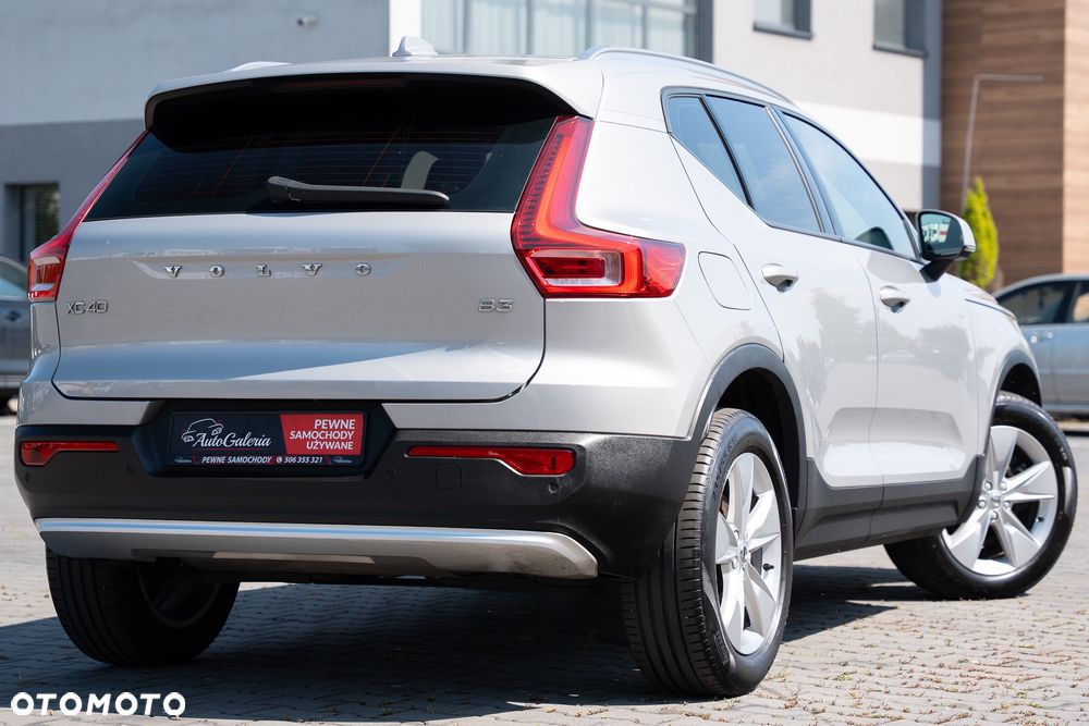 Volvo XC 40 B3 Plus Bright - 12