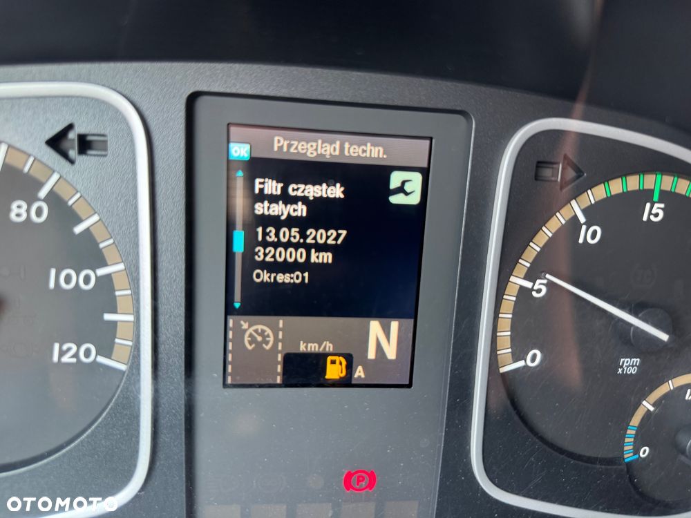 Mercedes-Benz ATEGO - 33
