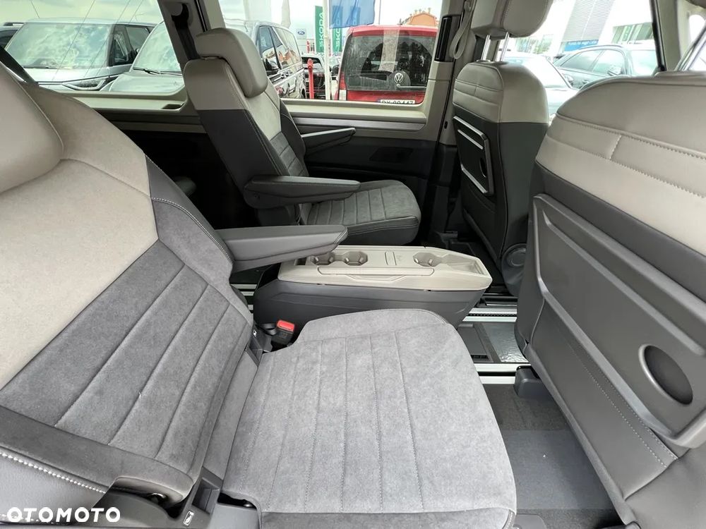 Volkswagen Multivan 2.0 TDI L2 Edition DSG - 17