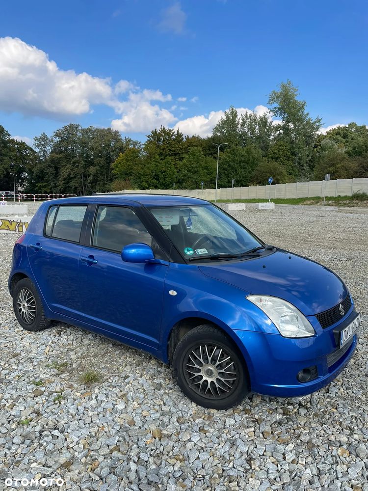 Suzuki Swift - 2