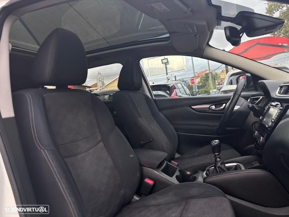 Nissan Qashqai 1.5 dCi Tekna J19 - 18