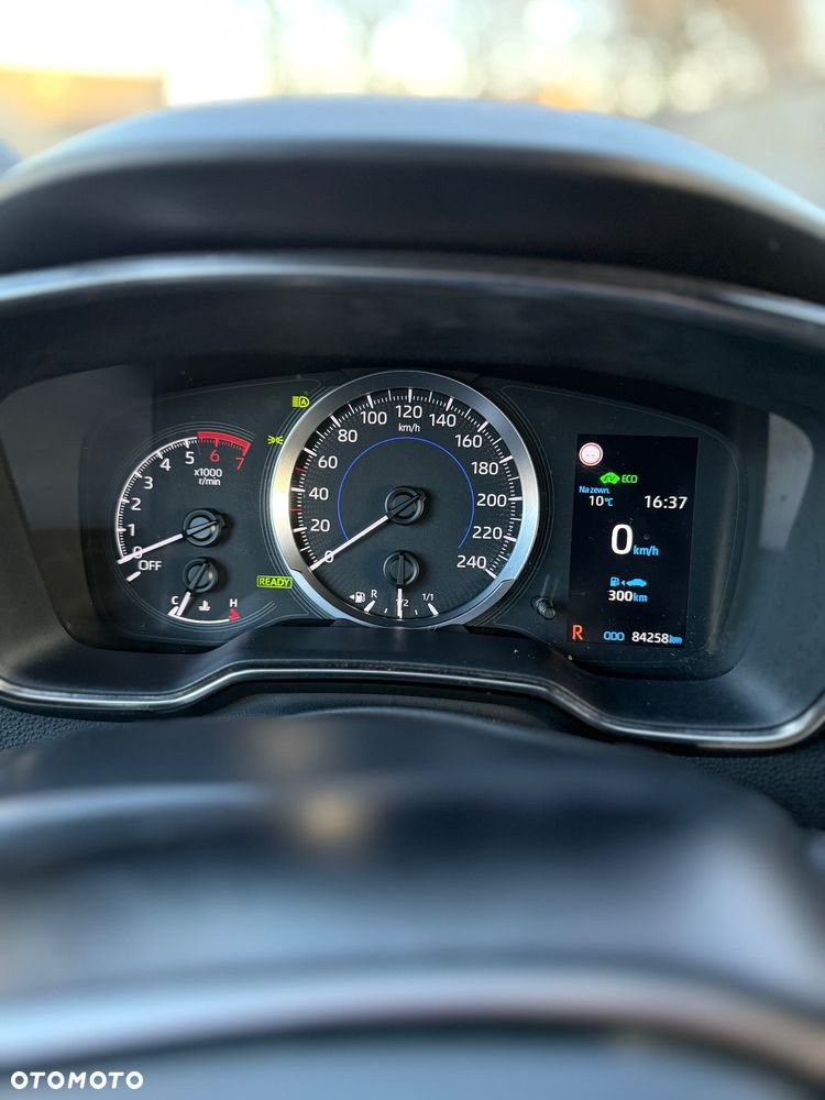 Toyota Corolla 1.8 Hybrid Comfort - 8