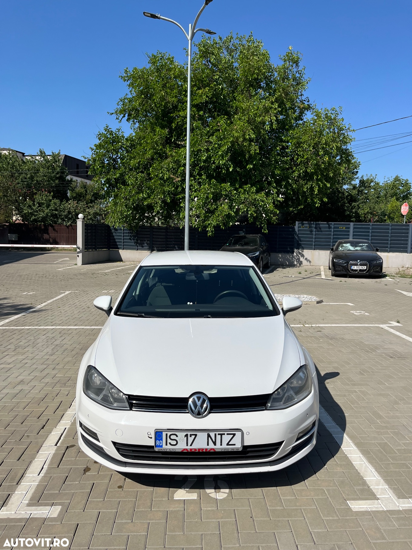 Volkswagen Golf - 4