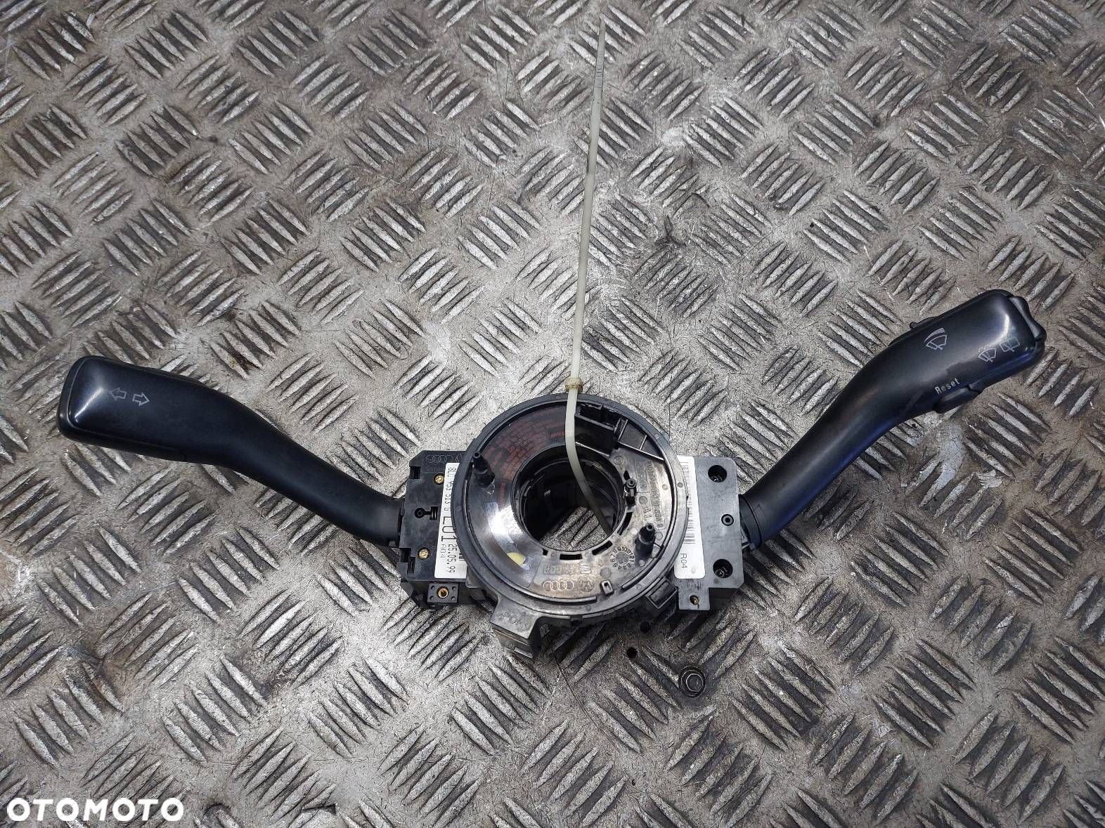 MANETKA PRZEŁĄCZNIK ZESPOLONY TAŚMA SYGNAŁU AUDI A3 8L 1J0959653B - 1