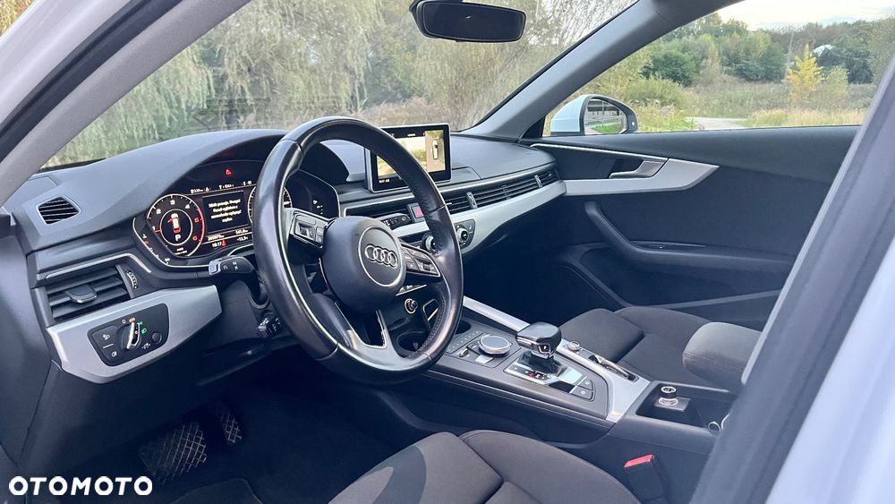 Audi A4 - 24