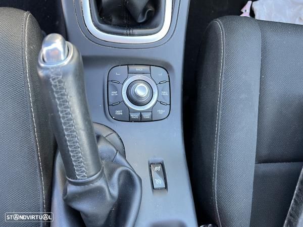 Para Peças Renault Megane Iii Hatchback (Bz0/1_) - 8
