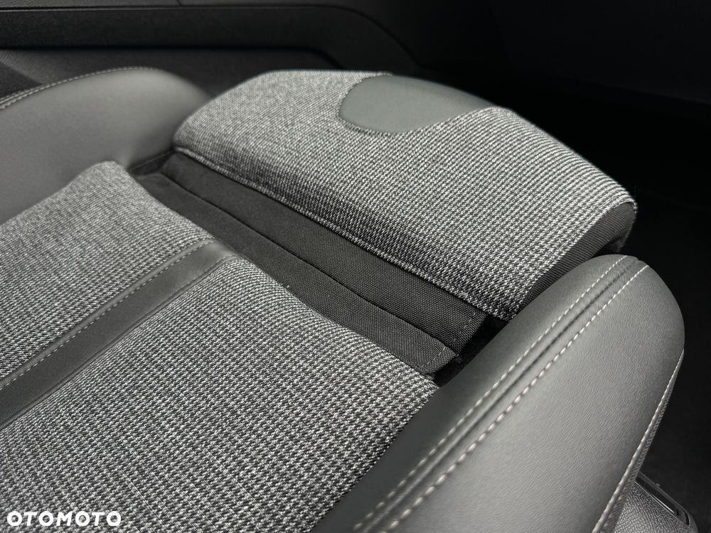 Peugeot 3008 BlueHDi 130 Stop & Start EAT8 Allure - 30