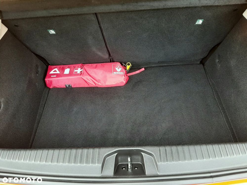 Renault Clio 1.0 TCe Intens - 24