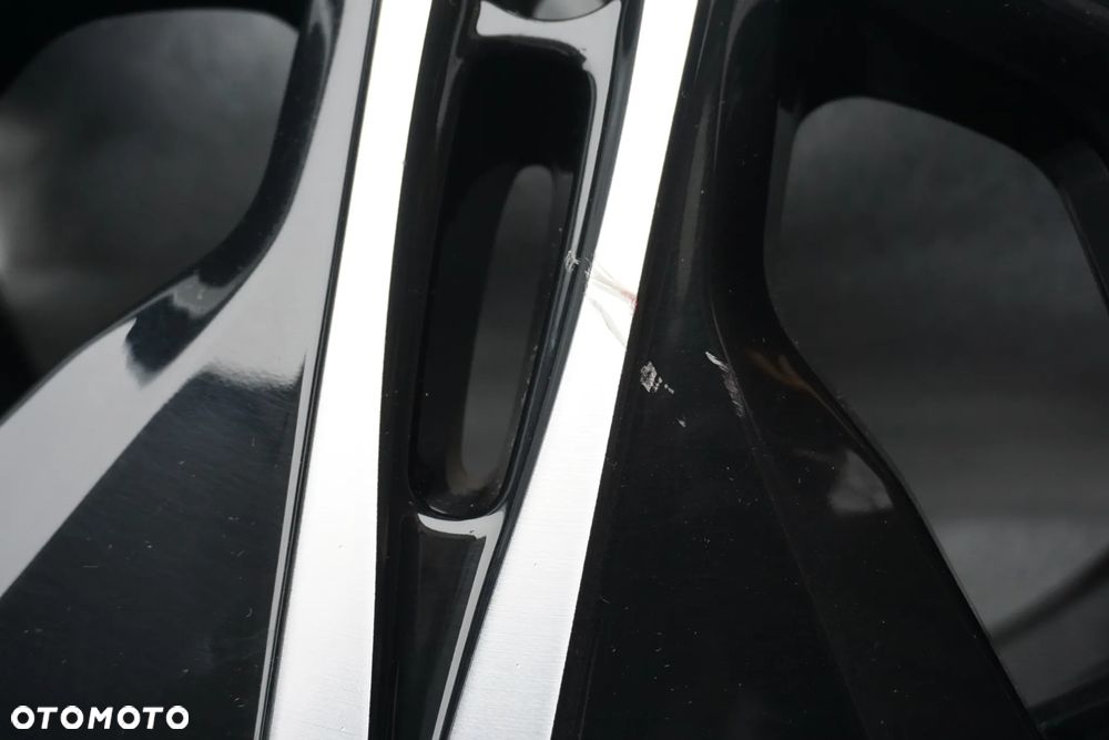 Mercedes 5x112 18 8,5J et56 A2054028300 - 2