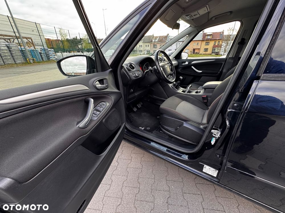 Ford Galaxy 2.0 Business Edition - 12