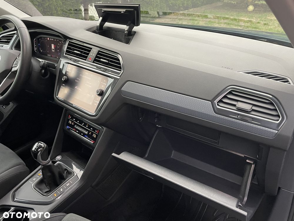 Volkswagen Tiguan 2.0 TDI SCR Life - 39