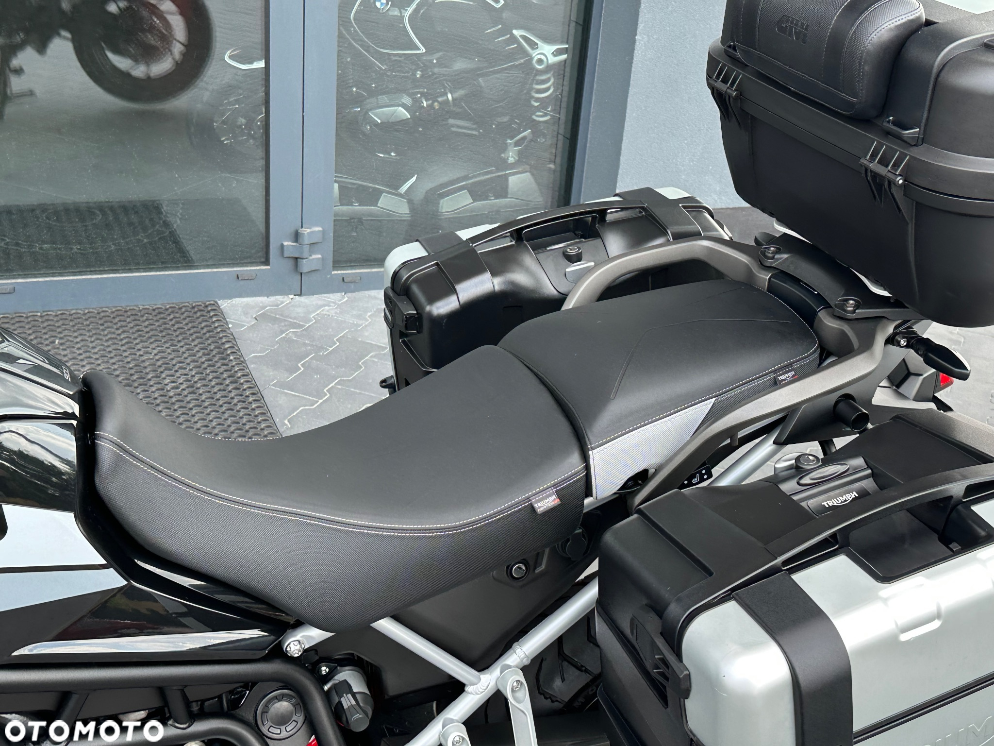 Triumph Tiger - 34