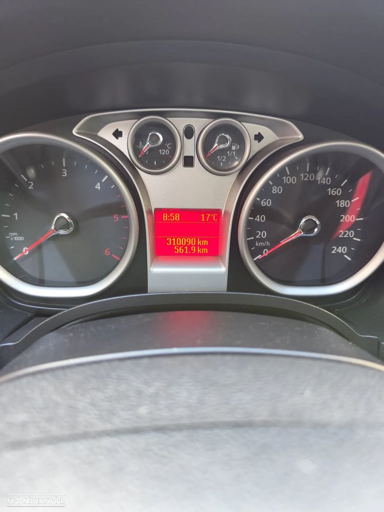 Ford Focus 1.6 TDCi Titanium - 8