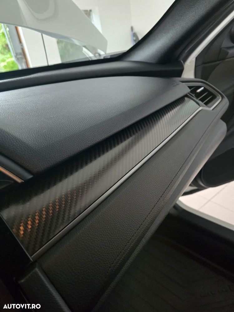 Honda Civic 1.5 VTEC Turbo Sport - 32