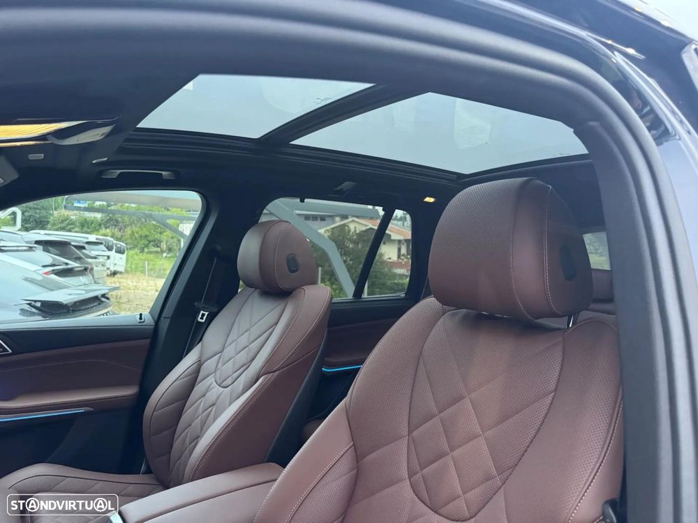 BMW X5 50 e xDrive Pack M Desportivo Pro - 25