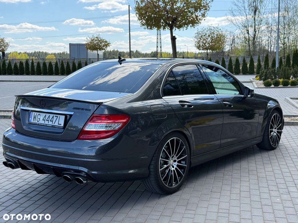 Mercedes-Benz Klasa C 63 AMG 7G-TRONIC SPORT EDITION - 6