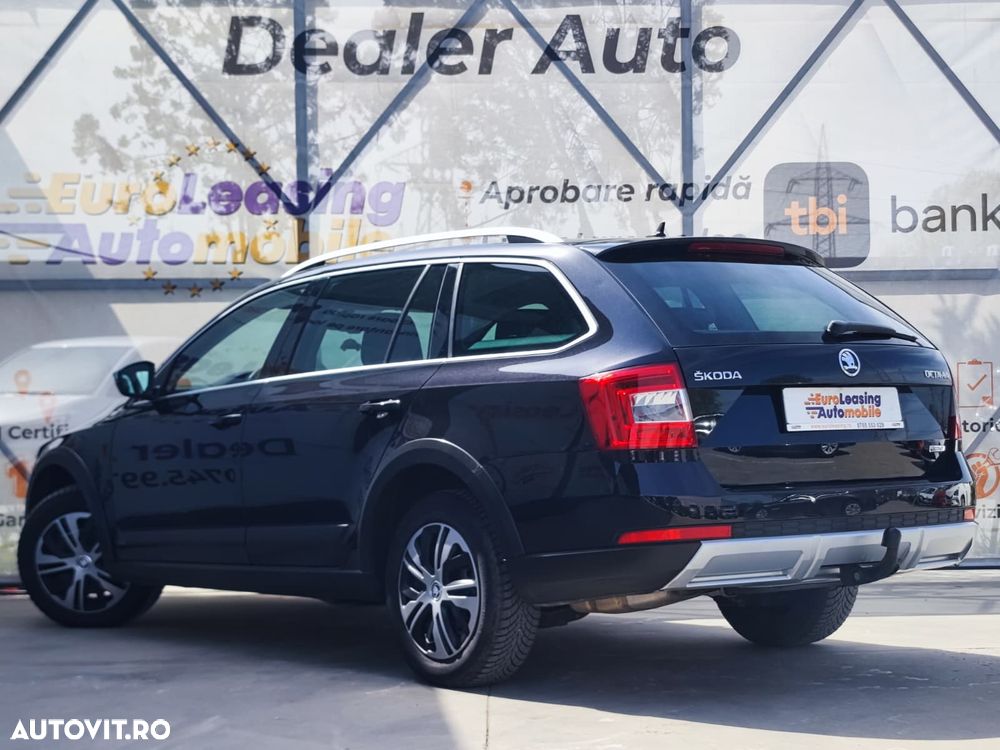Skoda Octavia 2.0 TDI 4X4 DSG Scout - 9