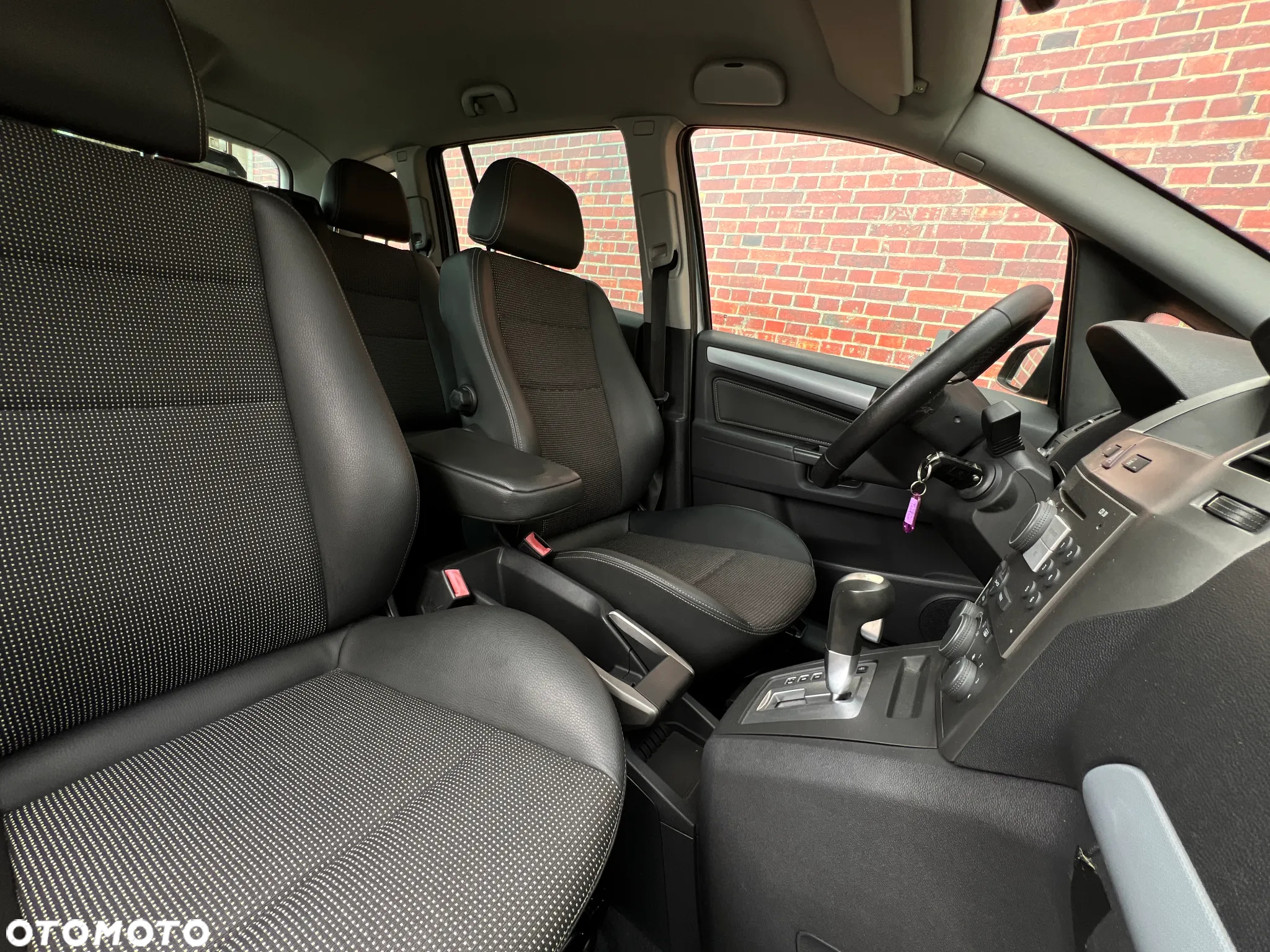 Opel Zafira - 15
