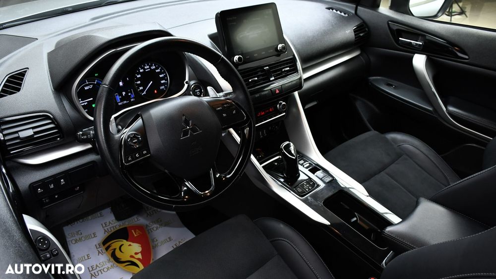 Mitsubishi Eclipse-Cross Plug-In Hybrid 4WD Plus - 13