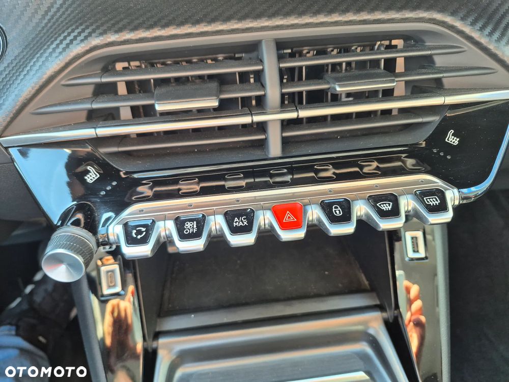 Peugeot 208 1.2 PureTech Allure Pack S&S EAT8 - 18