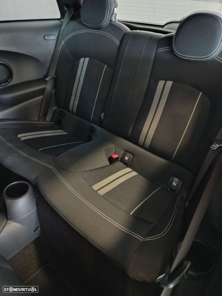 MINI 3 Portas Cooper SE - 5