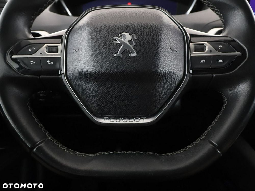 Peugeot 3008 1.5 BlueHDi Allure S&S - 22