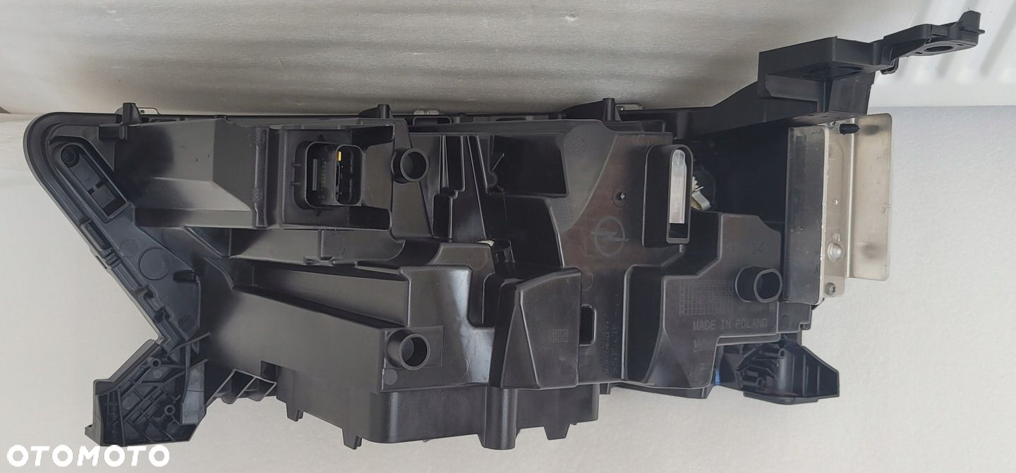 LAMPA PRAWA PRZÓD PRZEDNIA OPEL MOKKA B II 2020- 9847939580 - 9