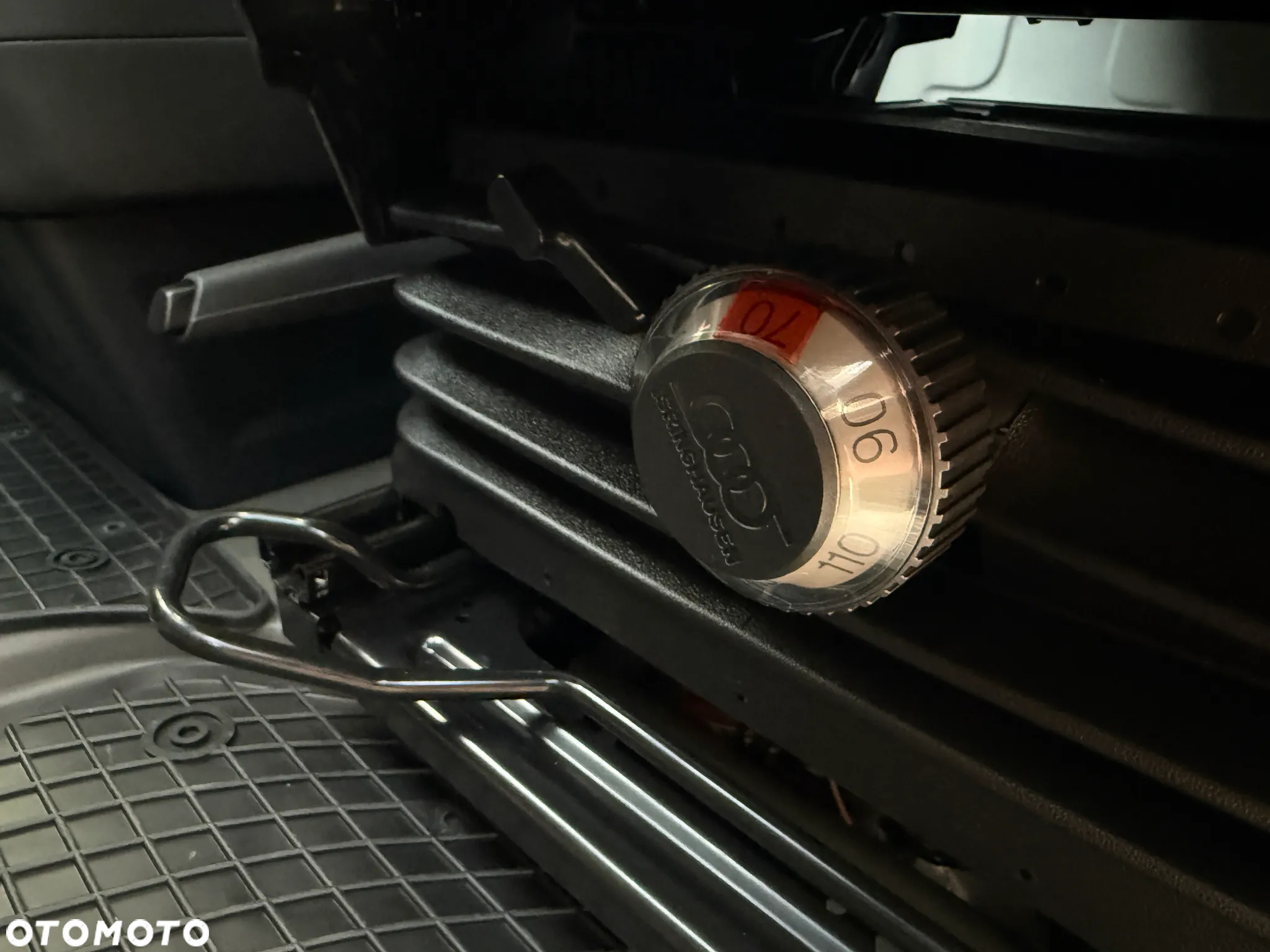 Volkswagen Crafter 2.0 177KM / 12.2021 / 51.850KM / Kontener 8EP + Drzwi Boczne / Winda 750KG / ZAREJESTROWANY - 25