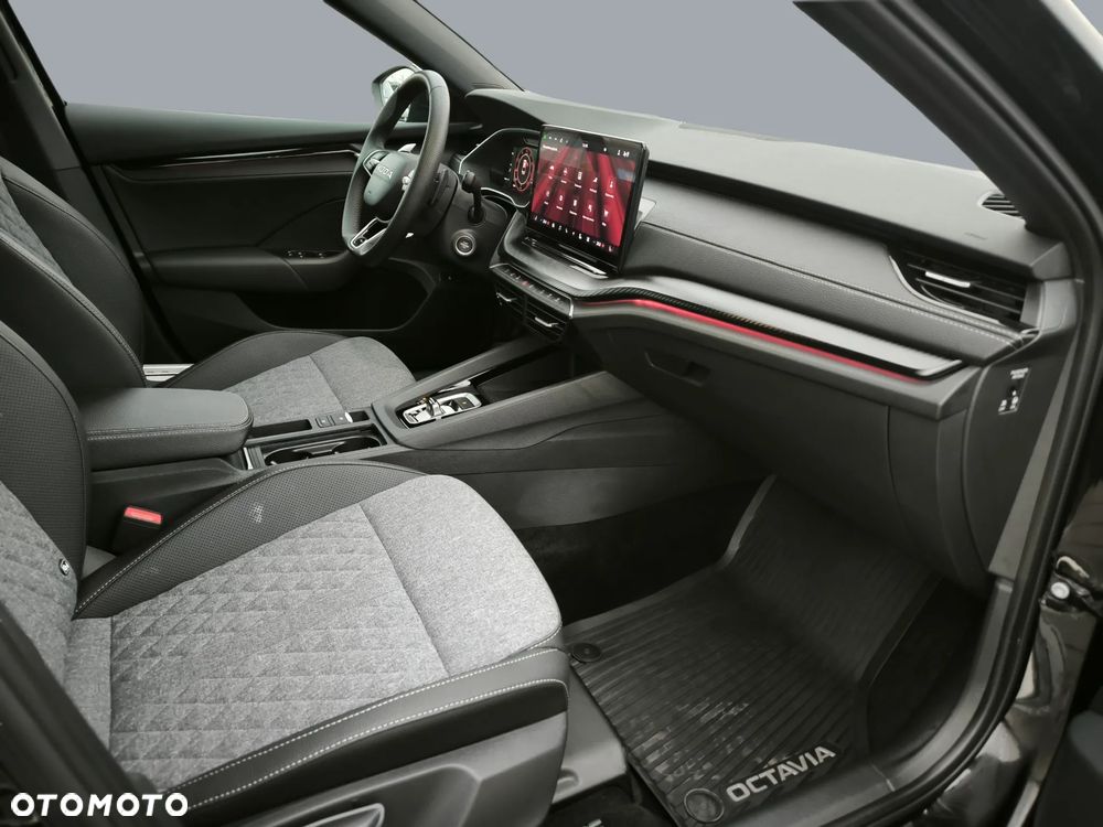 Skoda Octavia 1.5 TSI mHEV Sportline DSG - 11