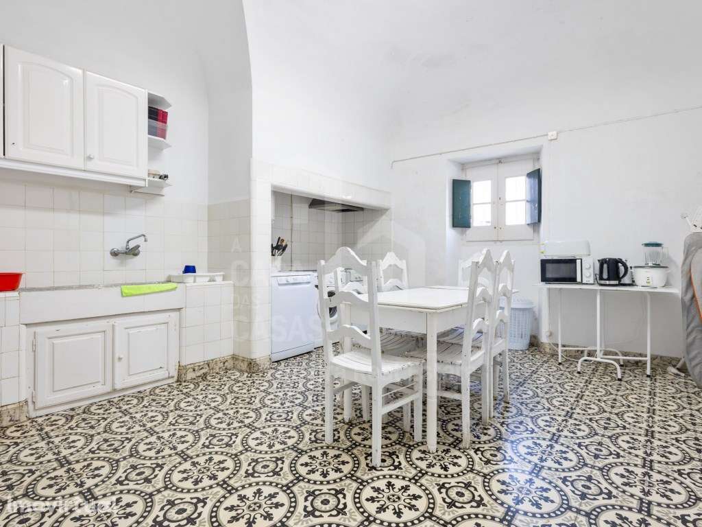 Vende Moradia T7 em Évora - A Casa das Casas - Grande imagem: 3/25
