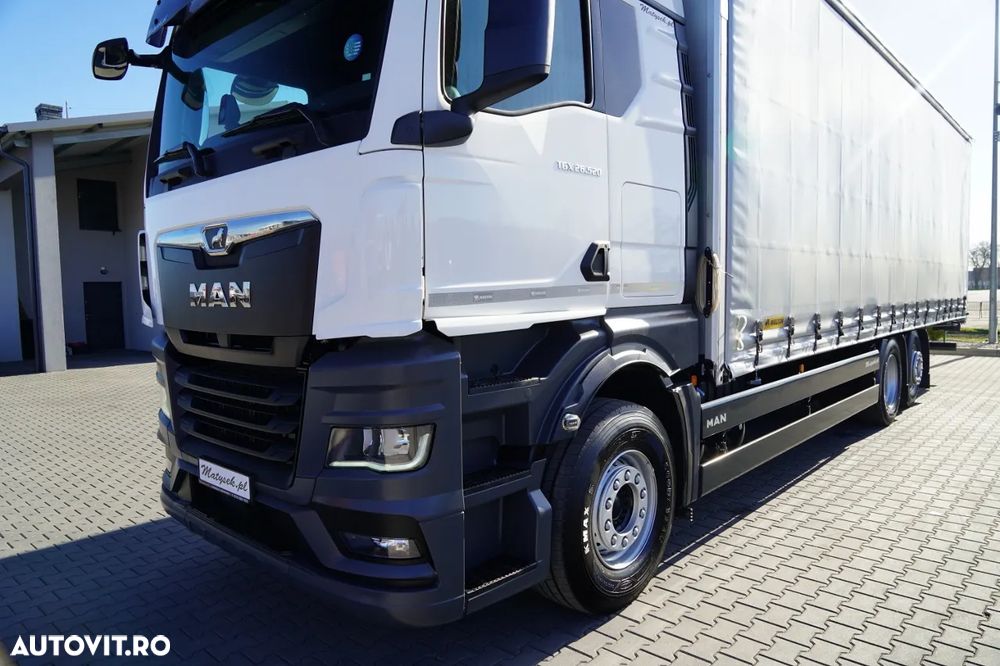 MAN TGX 26.520 / 6x2 / 9.3 M CORTINĂ / ACOPERIȘ RIDICABIL / AXĂ RIDICABILĂ / DIRECȚIE / NOU - 9