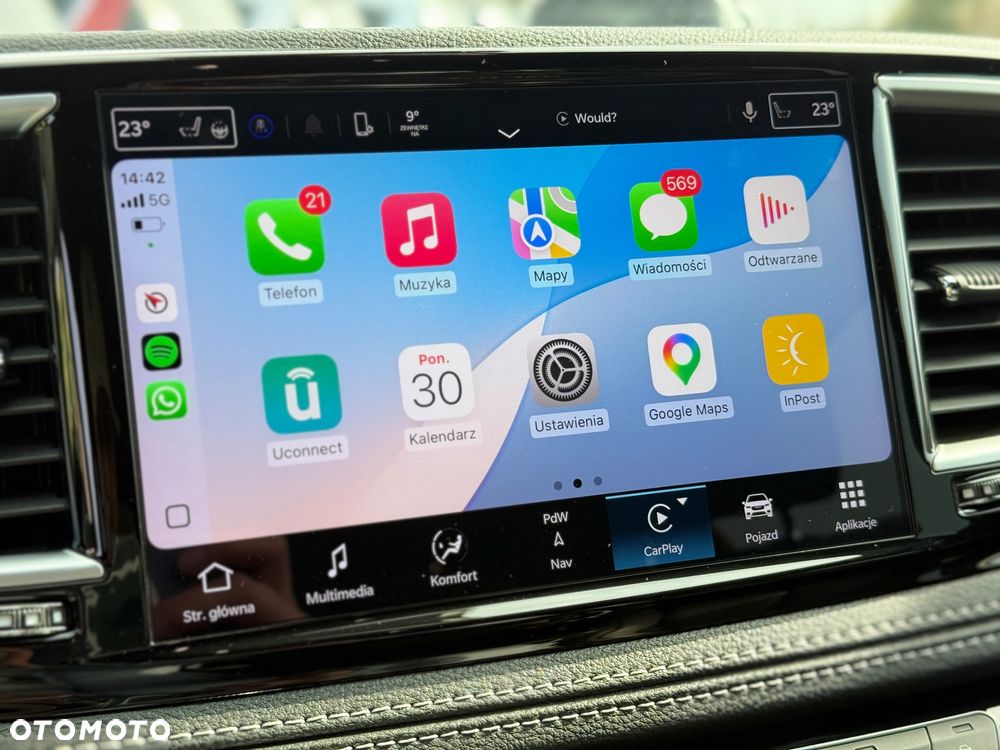 Chrysler Pacifica - 19