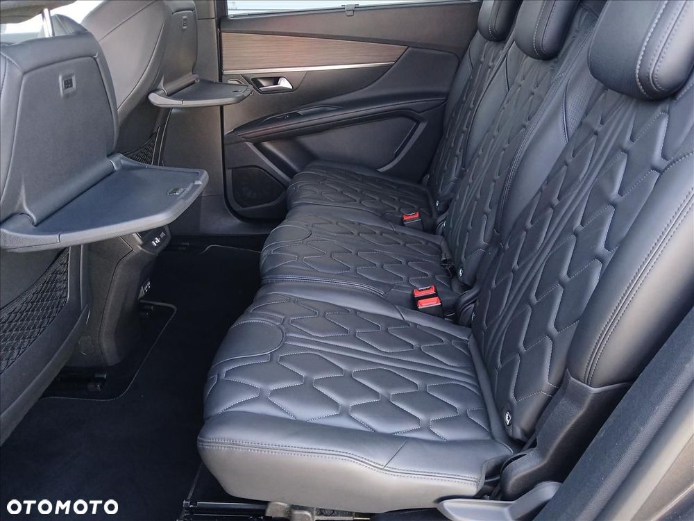 Peugeot 5008 1.6 PureTech GT Pack S&S EAT8 - 9