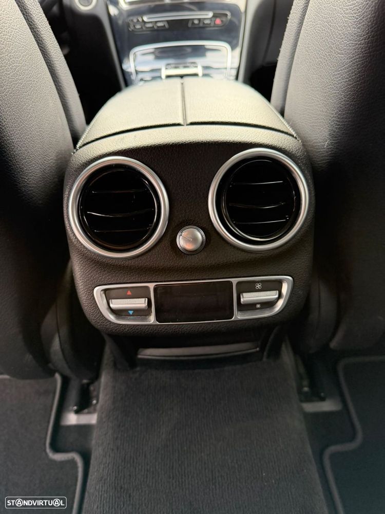 Mercedes-Benz C 250 d AMG Line 4-Matic Aut. - 28