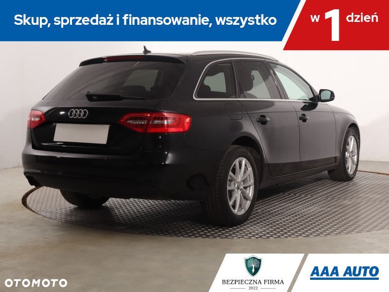 Audi A4 Avant - 7