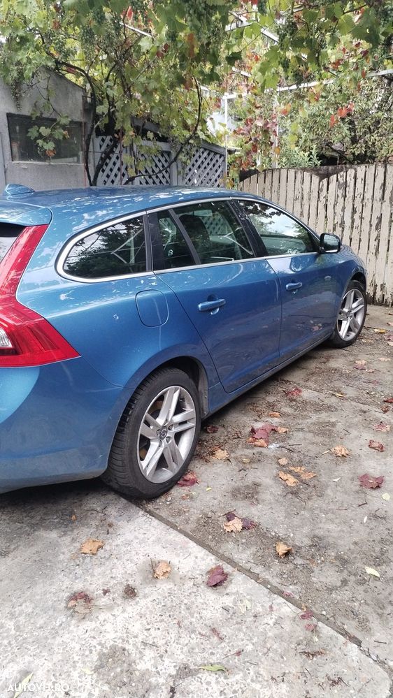 Volvo V60 - 25