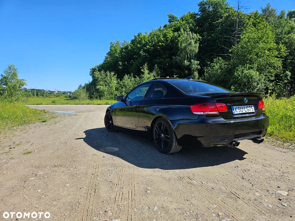 BMW Seria 3 330d xDrive - 6