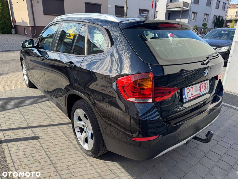 BMW X1 sDrive18d xLine - 12