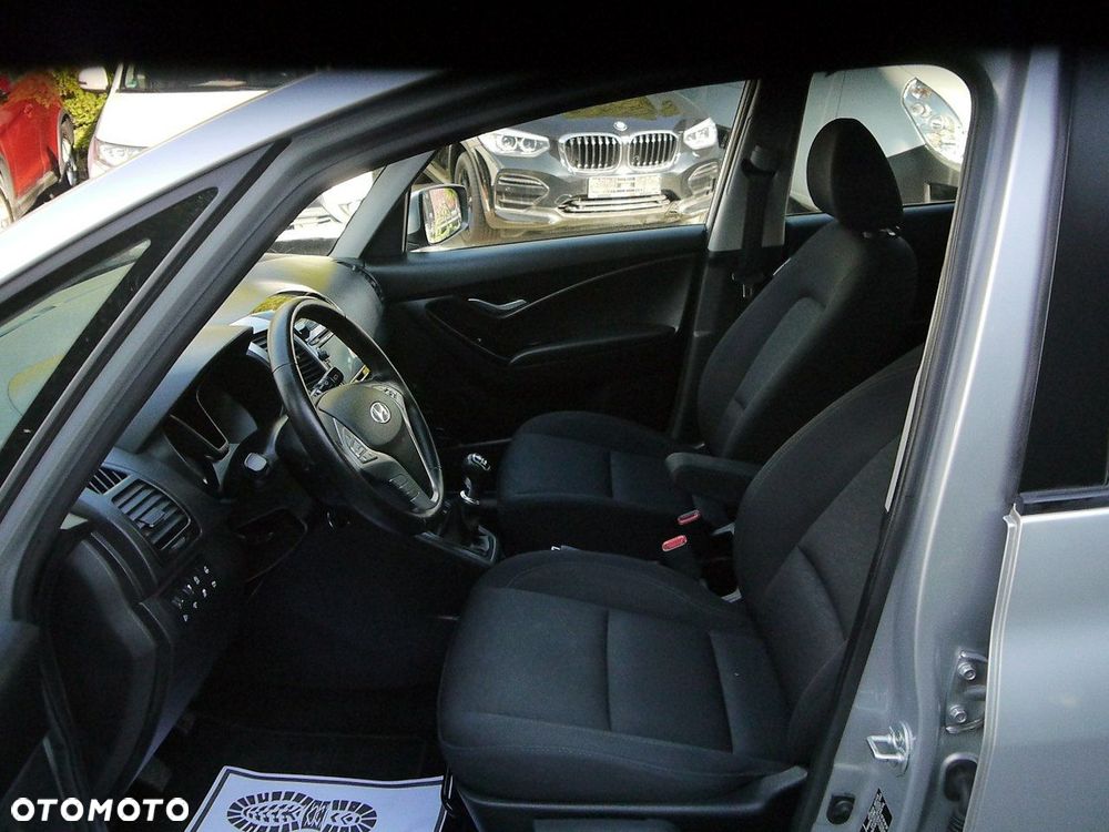 Hyundai ix20 1.6 Premium - 27