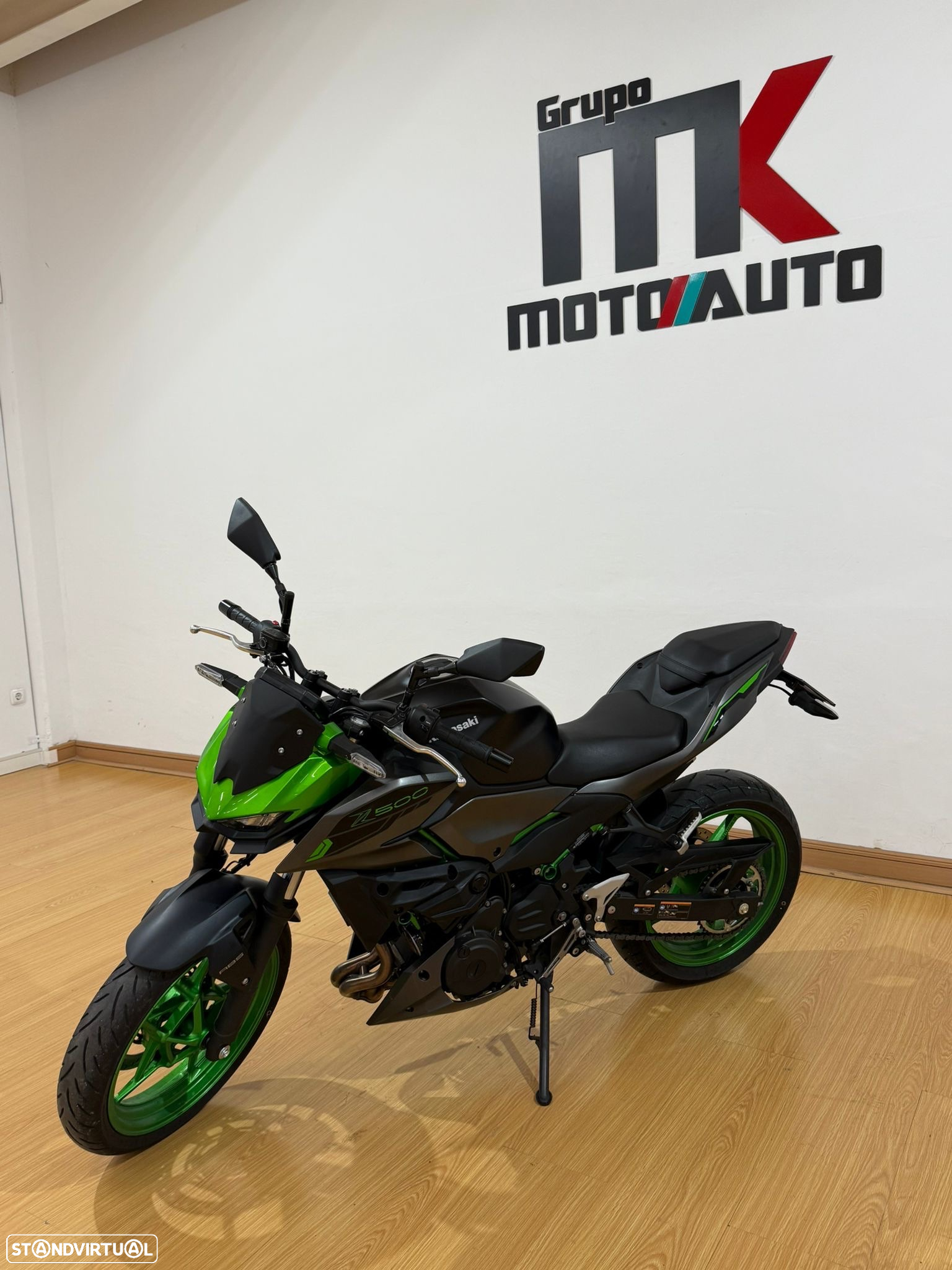 Kawasaki Z Z500 SE - 2